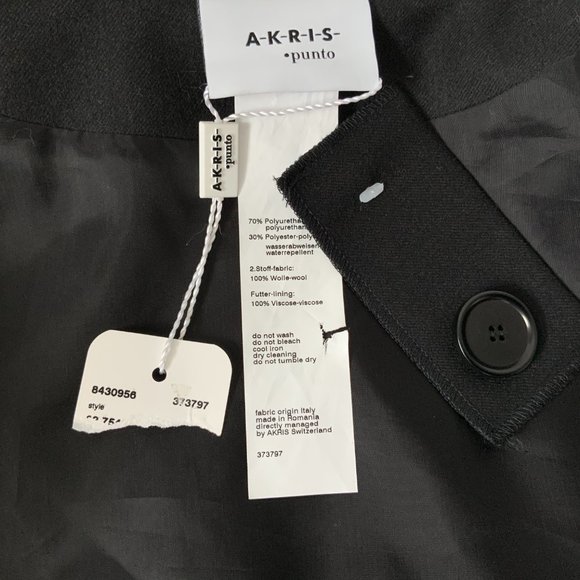 NWT Akris Punto Black Faux Snakeskin High Collar Jacket Sz 10 - Picture 2 of 16